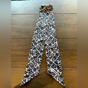 🖤🤍🩶EUC COACH twilly 🤍🩶🖤